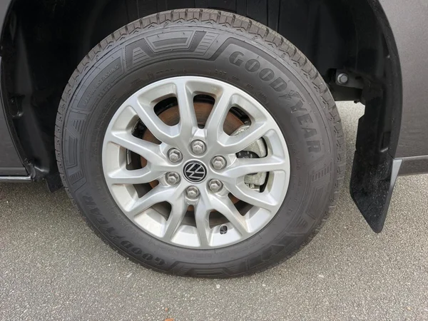 VOLKSWAGEN E-Transporter T7 32 Caravelle Swb (2026) — foto 15 van 23