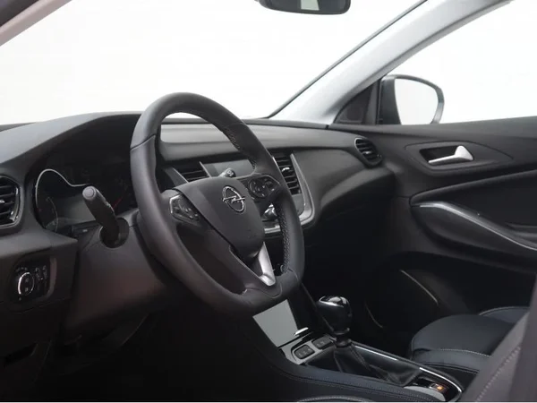 Opel Grandland X (2020) — foto 5 van 19