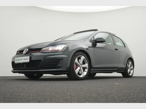 VOLKSWAGEN Golf VII GTI (2014) — foto 13 van 20