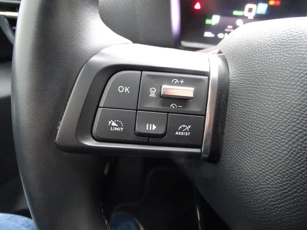 Citroën C4 (2022) — foto 7 van 22