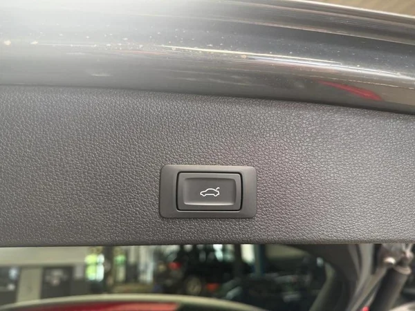 AUDI Q2 Dsl (2020) — foto 21 van 30