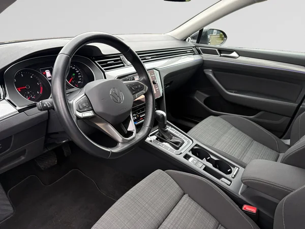 VOLKSWAGEN Passat Variant (2021) — foto 24 van 24