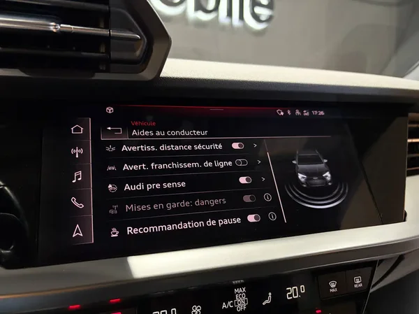 Audi A3 (2021) — foto 3 van 22