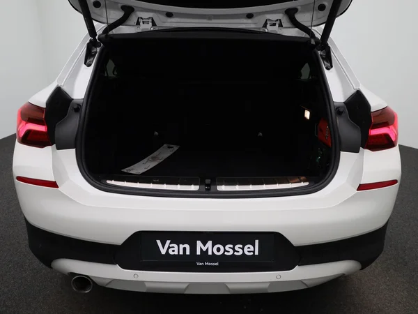 BMW X2 (2022) — foto 3 van 38