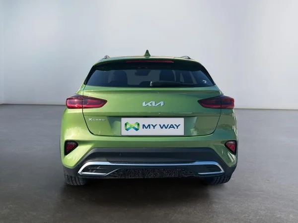 KIA XCeed (2024) — foto 27 van 31