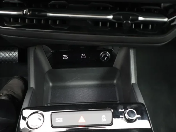 Audi Q6 e-tron (2026) — foto 7 van 29