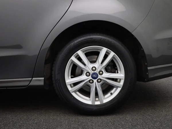 Ford S-Max (2022) — foto 5 van 39