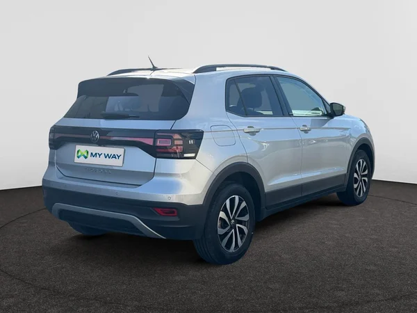 VOLKSWAGEN T-Cross (2022) — foto 2 van 21