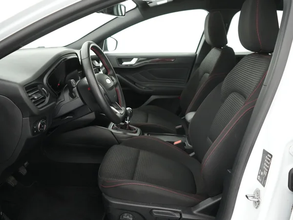 Ford Focus (2024) — foto 3 van 21