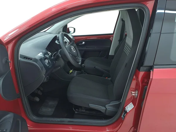 Volkswagen Up! (2022) — foto 23 van 23