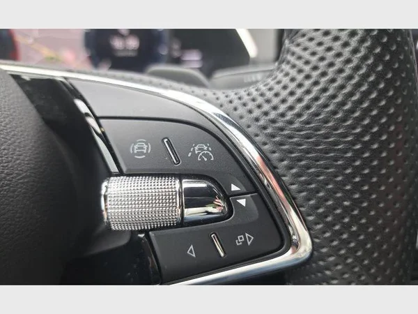 Skoda OCTAVIA (2024) — foto 7 van 23