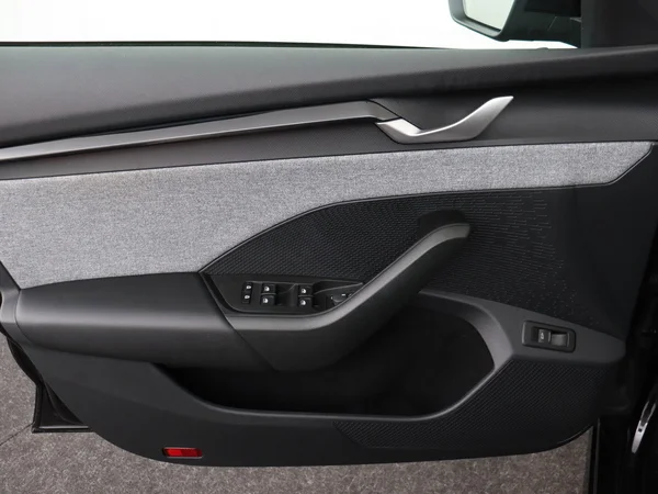 SKODA Octavia Combi (2024) — foto 10 van 19