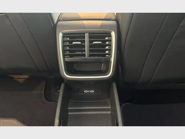 SKODA Octavia Combi (2026) — foto 15 van 27