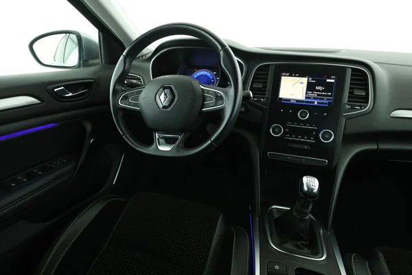 Renault Megane (2018) — foto 4 van 16