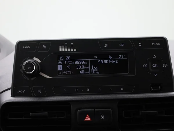 Peugeot Partner (2021) — foto 15 van 37