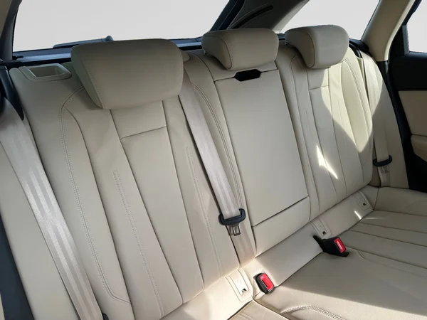AUDI A4 Avant (2024) — foto 18 van 19