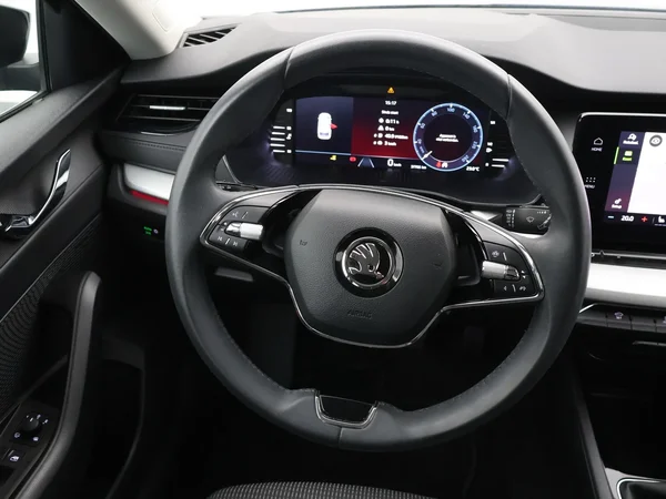 Škoda Octavia (2024) — foto 6 van 27
