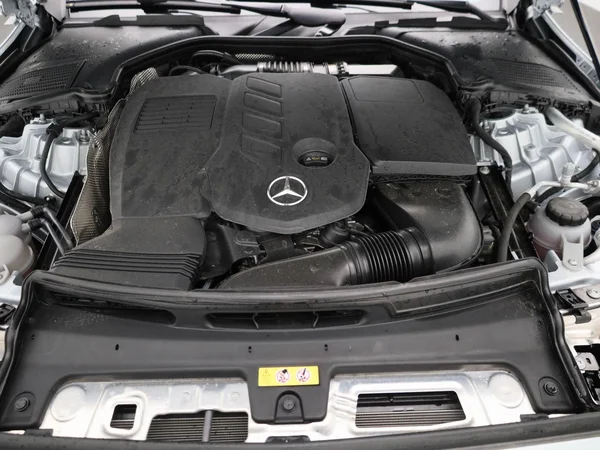Mercedes-Benz C-Klasse (2025) — foto 35 van 50