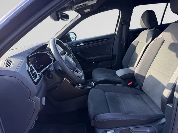 VOLKSWAGEN T-Roc (2025) — foto 3 van 18