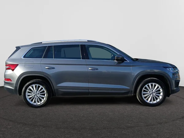SKODA Kodiaq (2024) — foto 11 van 20
