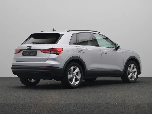 AUDI Q3 (2022) — foto 12 van 20