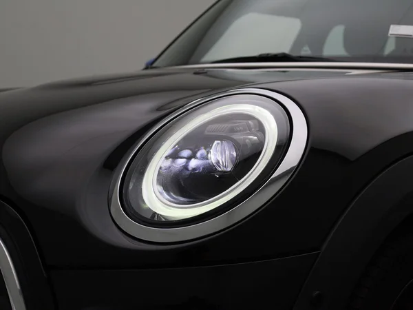 MINI One (2022) — foto 6 van 32