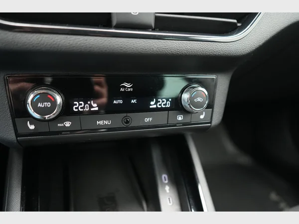 SKODA Scala (2022) — foto 3 van 29