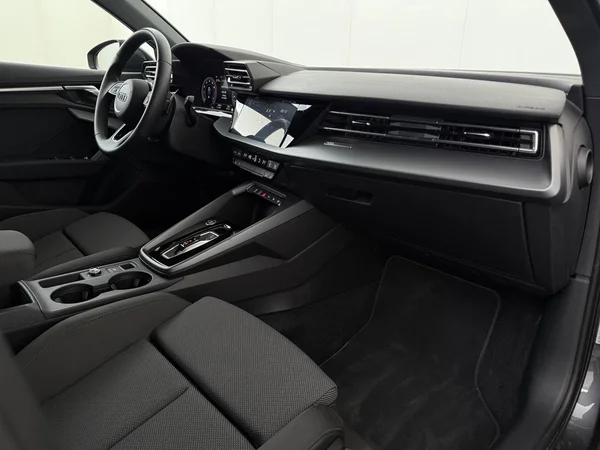 AUDI A3 Sportback (2025) — foto 10 van 18