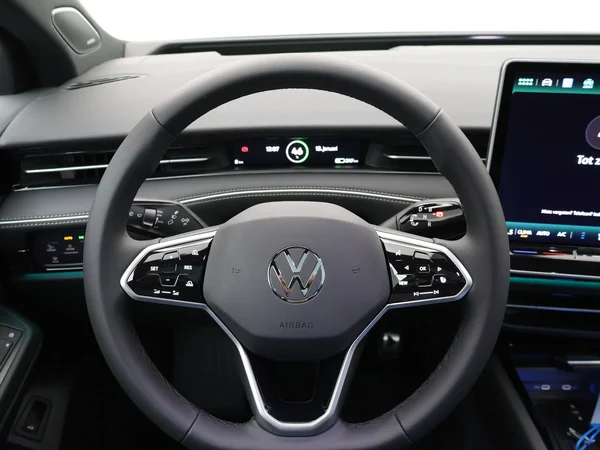 VOLKSWAGEN ID.7 (2026) — foto 19 van 26
