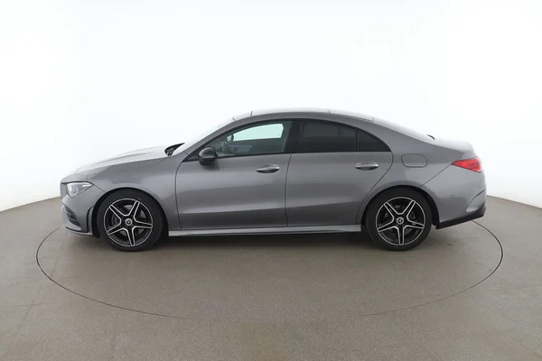Mercedes-Benz CLA-Klasse (2023) — foto 9 van 16
