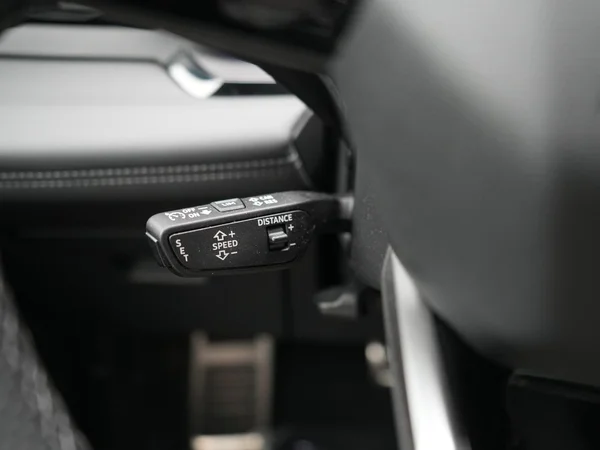 AUDI Q6 Sportback e-tron (2025) — foto 24 van 41