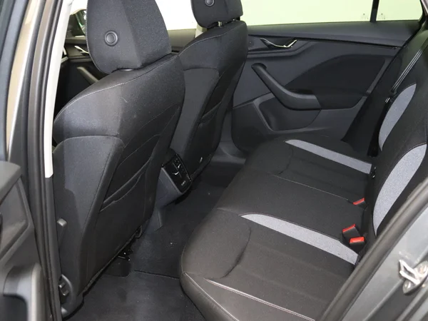 SKODA Scala (2025) — foto 5 van 14