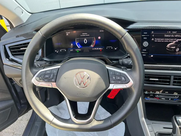 VOLKSWAGEN Polo (2025) — foto 7 van 24