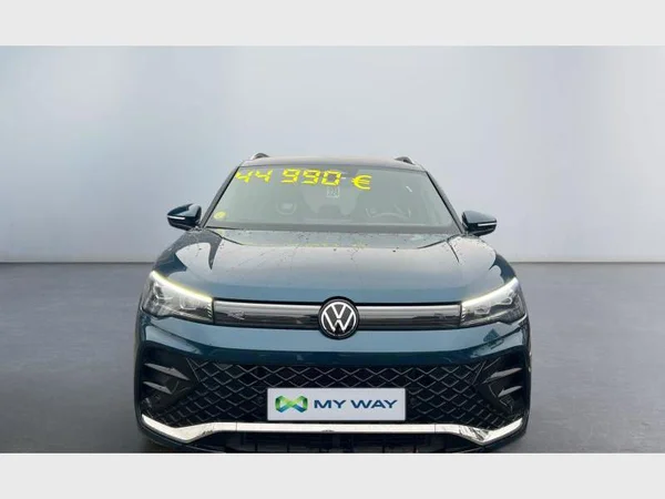 Volkswagen Tiguan (2024) — foto 12 van 22