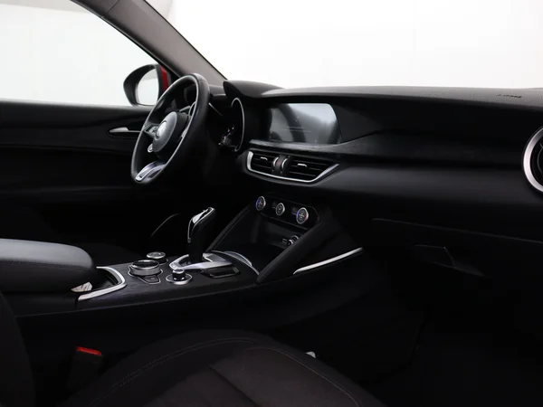 Alfa Romeo Stelvio (2020) — foto 3 van 27