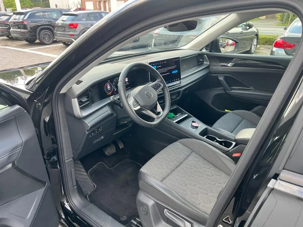 VOLKSWAGEN Tayron (2025) — foto 3 van 24