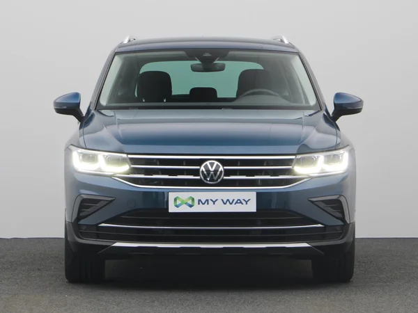 VOLKSWAGEN Tiguan eHybrid (PHEV) (2021) — foto 17 van 21