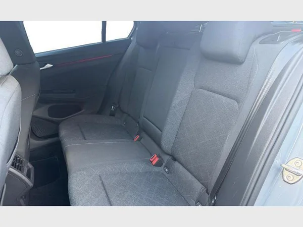 Volkswagen Golf VIII (2020) — foto 3 van 27