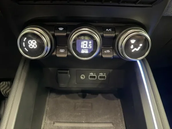 Renault Clio (2025) — foto 5 van 17