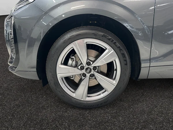 AUDI Q3 SUV (2026) — foto 9 van 14