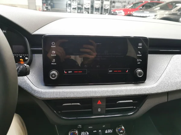 SKODA Kamiq (2026) — foto 4 van 15