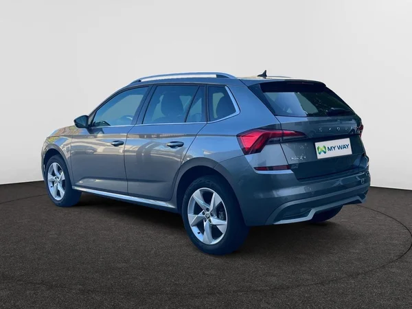 SKODA Kamiq (2024) — foto 9 van 16