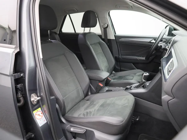 Volkswagen T-Roc (2024) — foto 31 van 39