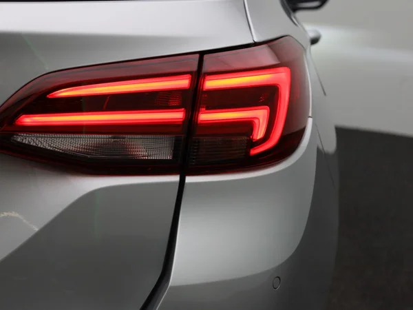Opel Astra (2021) — foto 28 van 38