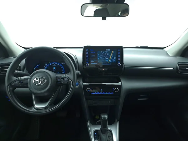 Toyota Yaris Hybrid (HEV) (2023) — foto 5 van 23