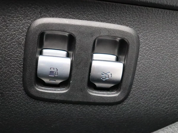 Mercedes-Benz C-Klasse (2025) — foto 2 van 36