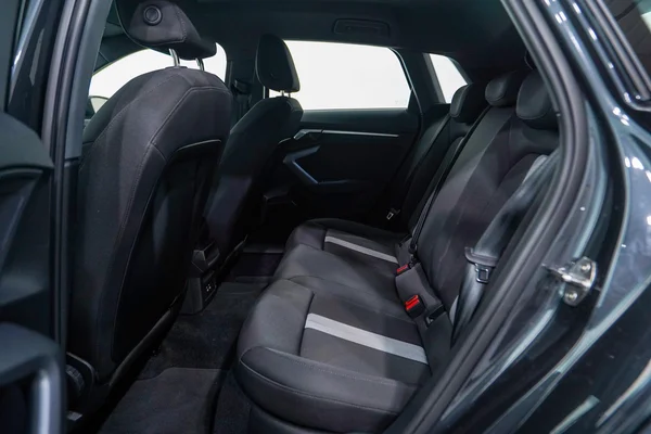 Audi A3 Sportback (2024) — foto 24 van 43