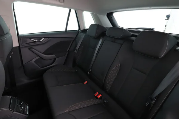 Skoda Kamiq (2022) — foto 5 van 16
