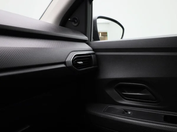 Dacia Sandero (2021) — foto 20 van 37