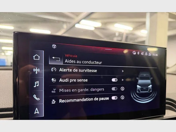 Audi Q5 (2021) — foto 14 van 26